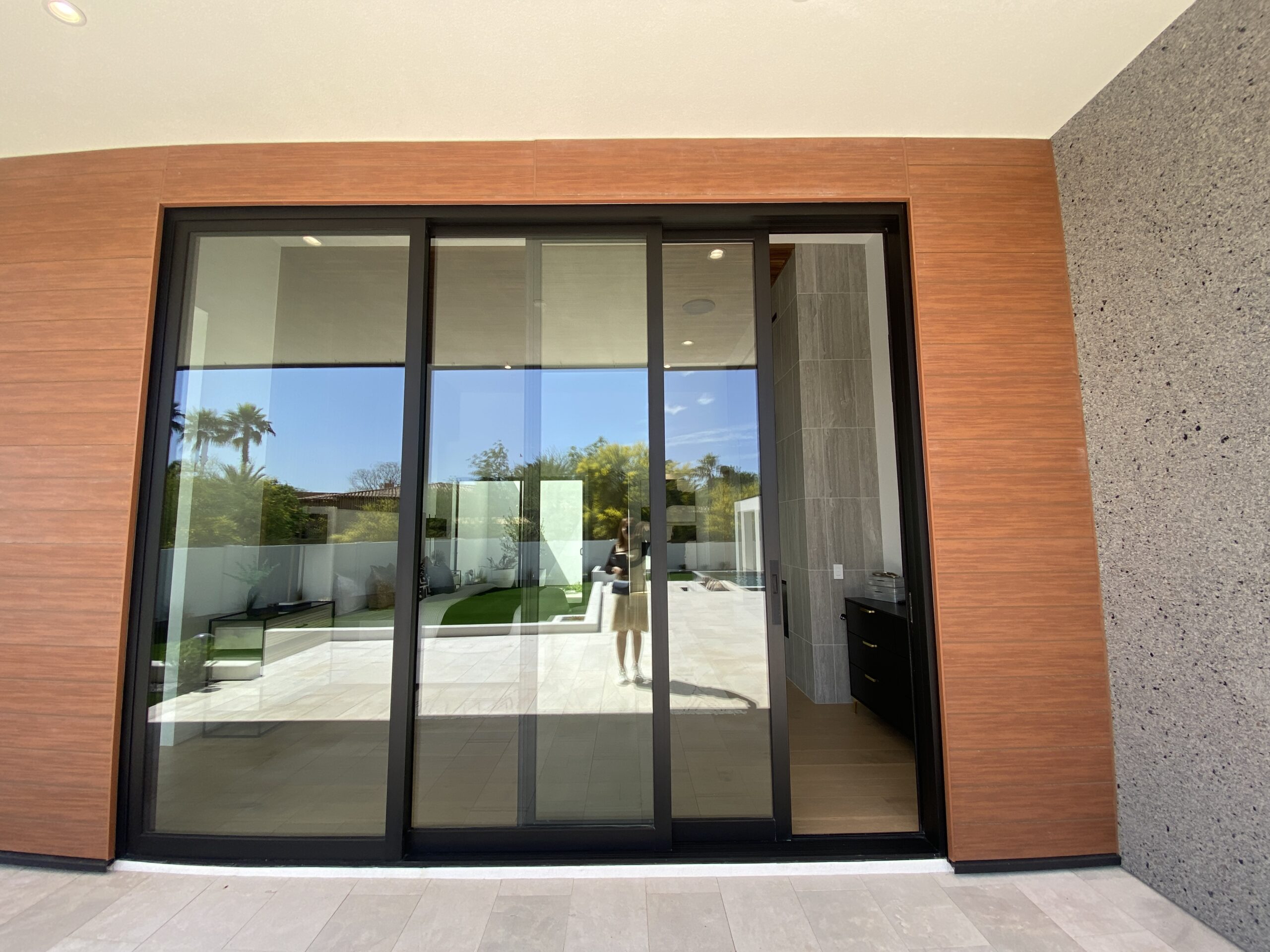 al-door-sliding-black-ss-scaled